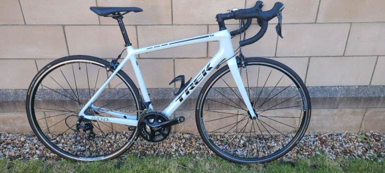 TREK Emondá SL 5 Carbon Road Bike. Lightweight with 105. 54cm Fabulous condition.
