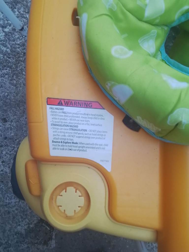 Baby bouncer in very clean condition