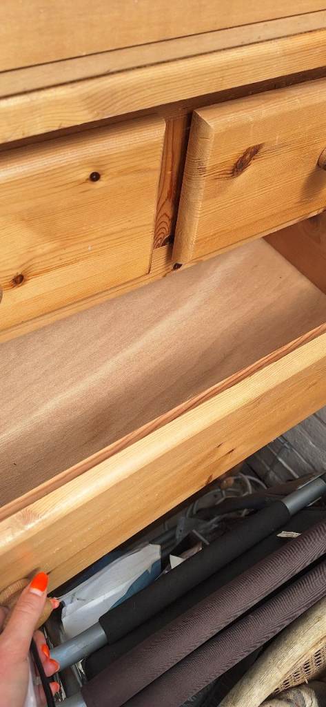 Pine Chest of Drawers - Good Condition