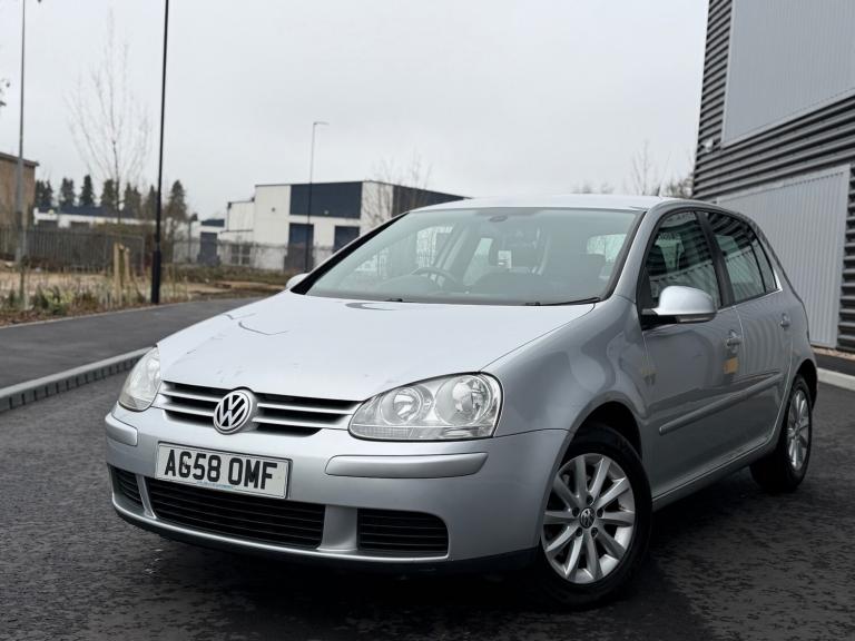 2008 58 VOLKSWAGEN GOLF 1.9 Match TDI 5dr ++ SATNAV ++ AUTO LIGHTS ++ LONG MOT