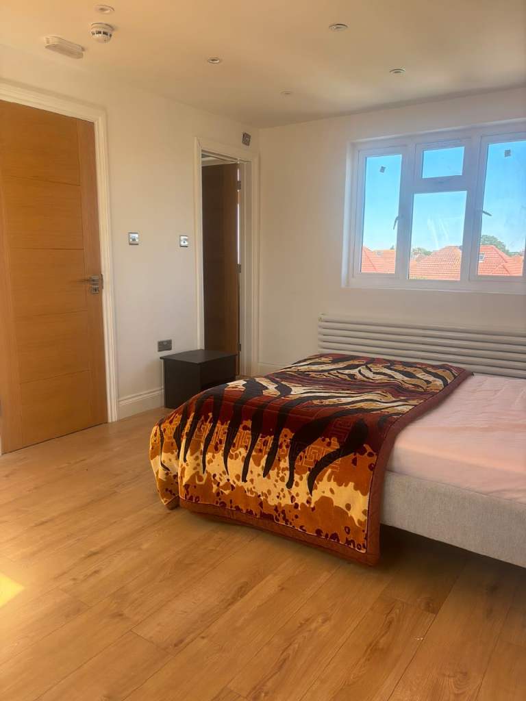 EnSuite to Rent in Southall and Double Room 