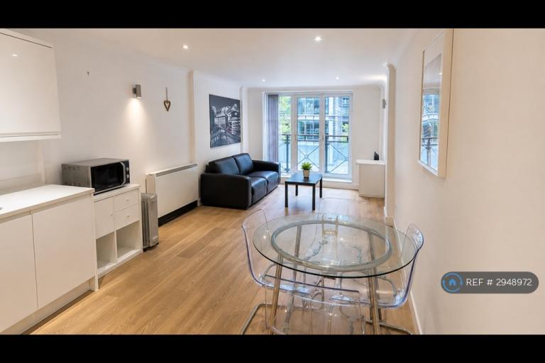 2 bedroom flat in Lizmans House, London, NW1 (2 bed) (#2948972)