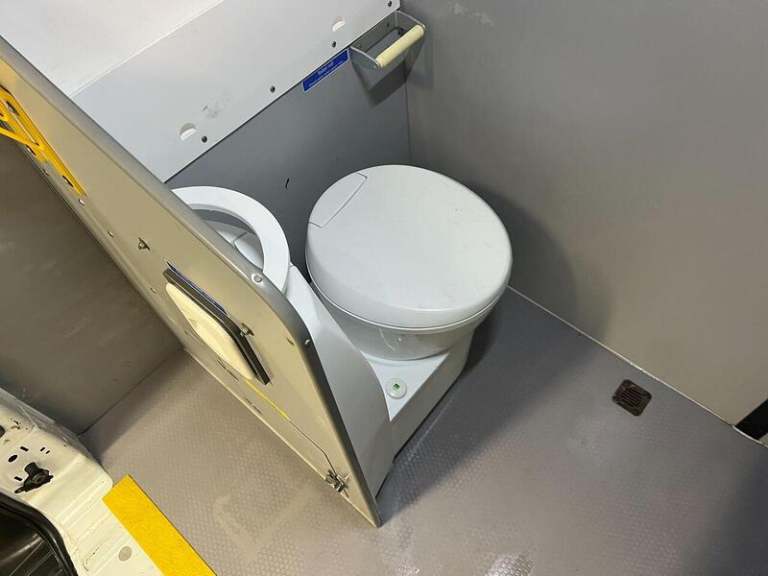 2023 Ford Transit 2.0 EcoBlue 130ps H2 Leader Double Cab Van PANEL VAN DIESEL Manual