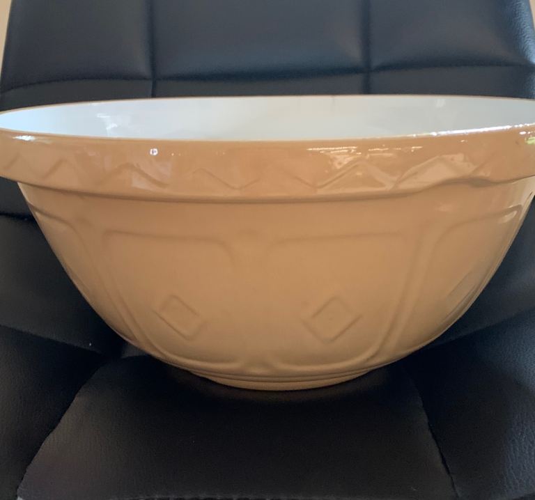 Mason Cash Mixing Bowl – Good Condition, Beige Ceramic