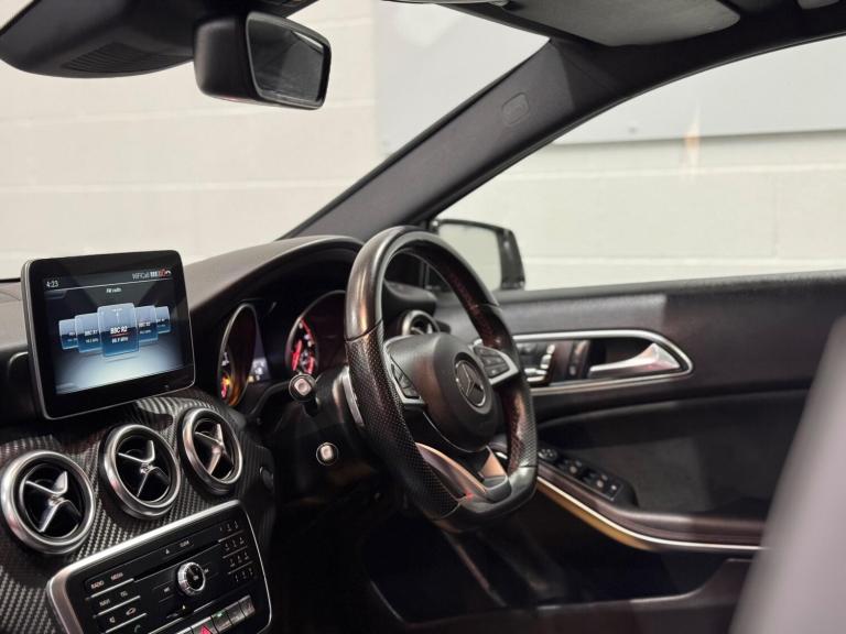  Mercedes-Benz A-Class 2.1 A200d AMG Line (Premium Plus) 7G-DCT Euro 6 (s/s) 5dr Diesel Automatic