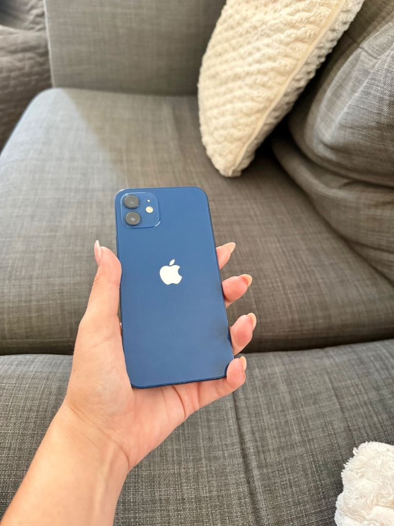 iPhone 12