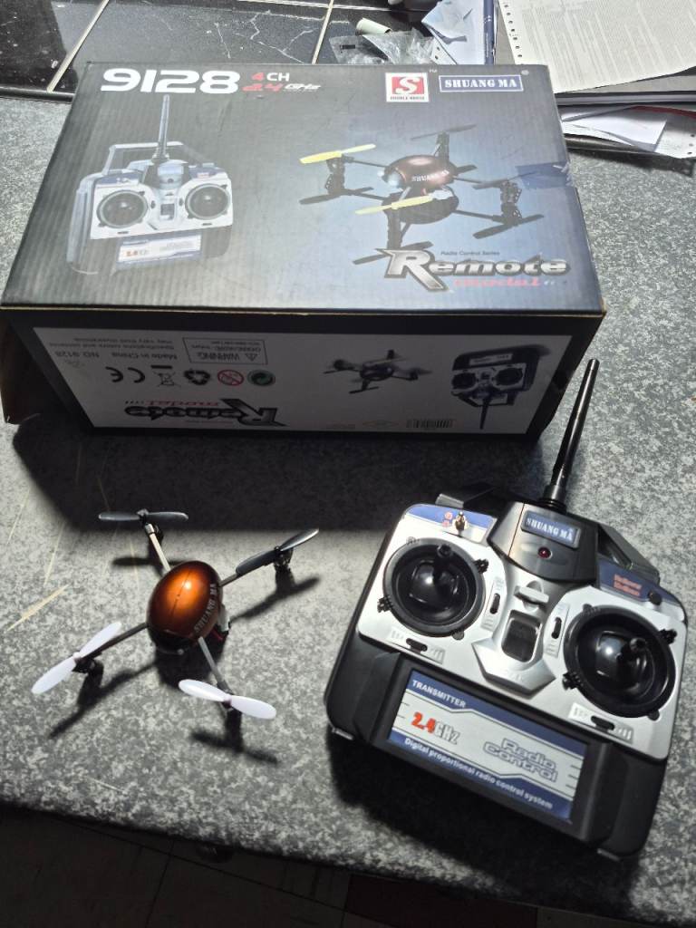 Shuang Ma 9128 Drone with Remote Control – Good Condition, Boxed