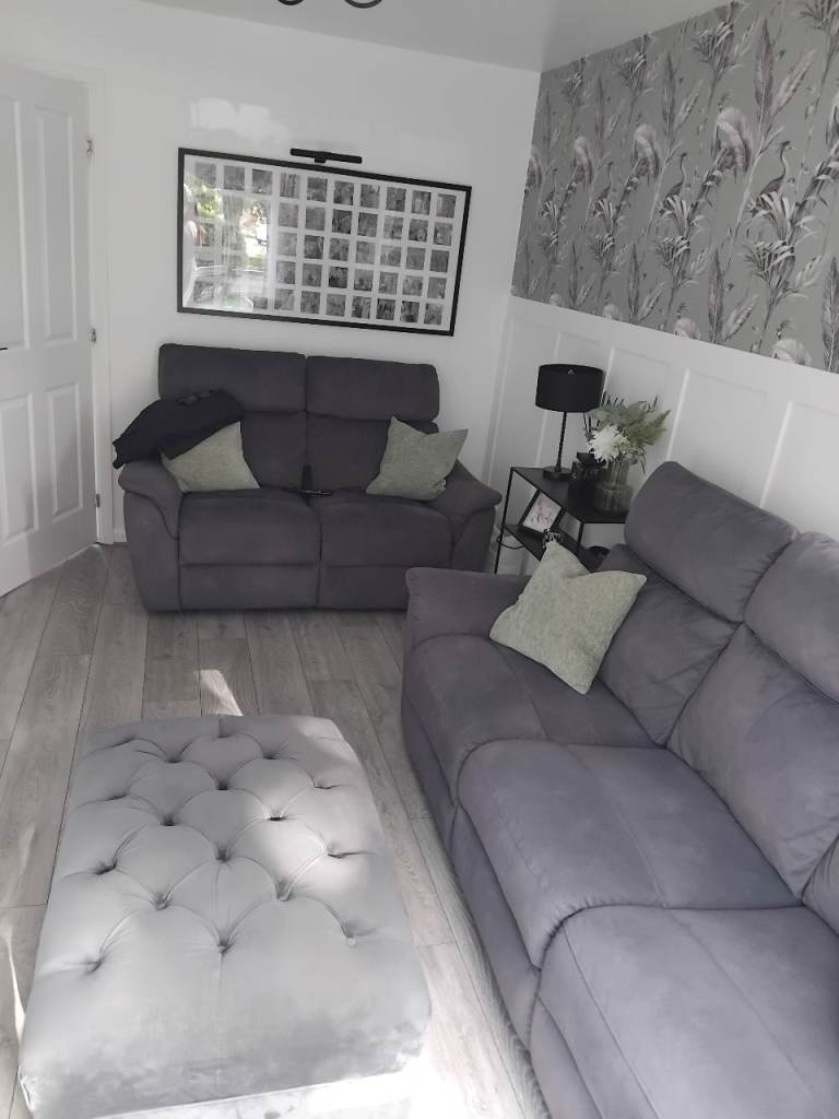 Dfs 3+2 seater reclining sofas