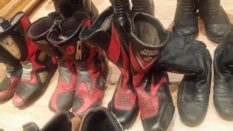 East London Motorcycle Clothing – ALL TYPES – SEE PHOTOS – EAST LONDON - 926