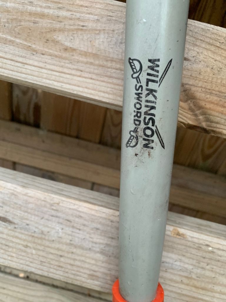 Garden and grass shears  