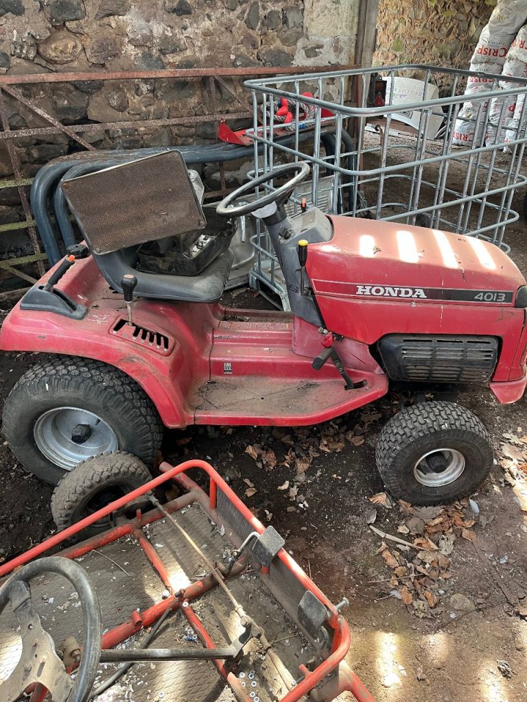 Honda mower 