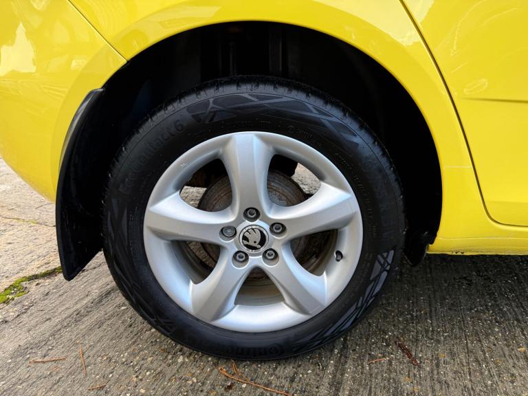 2013 Skoda Fabia 1.2 TSI 105 SE 5dr HATCHBACK Petrol Manual