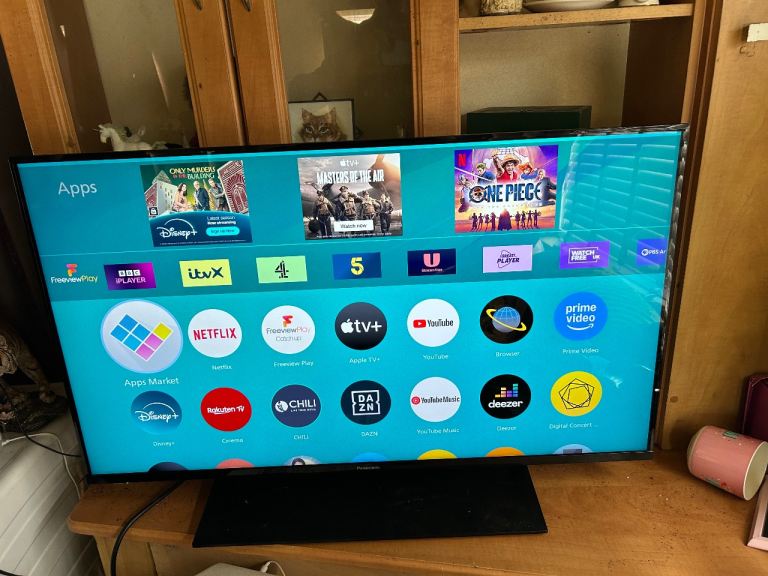 Panasonic smart tv fully working  ultra thin