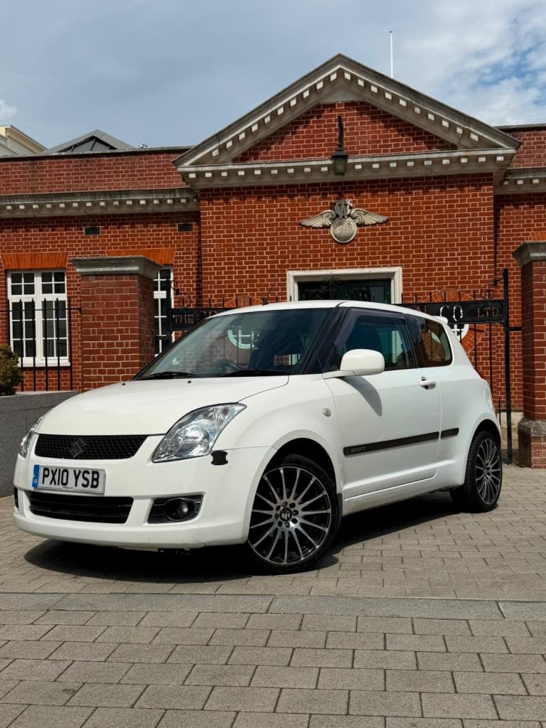Suzuki, SWIFT, Hatchback, 2010, Manual, 1328 (cc), 3 doors