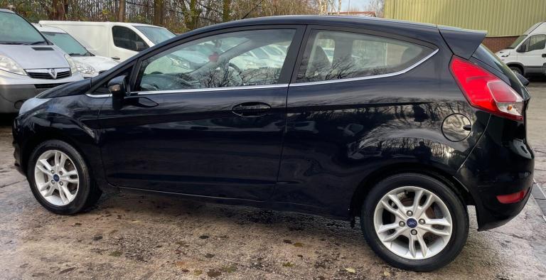 2014 Ford Fiesta 1.25 Zetec Hatchback 3dr Petrol Manual Euro 5 (82 ps) HATCHBACK Petrol Manual