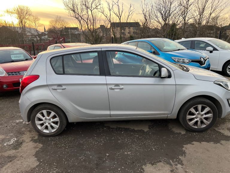2013 13 Hyundai, I20,1.2 petrol mot 6/26 miles 57000 2 set of keys power steering 