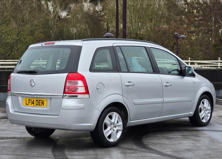 2014 Vauxhall Zafira 7 SEATERS 1.8i [120] Exclusiv 5dr. 1 YEAR MOT. SERVICE HISTORY. 3 OWNERS.  M...