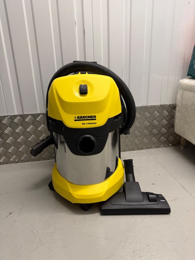 Karcher WD 3 Premium Wet & Dry Vacuum Cleaner