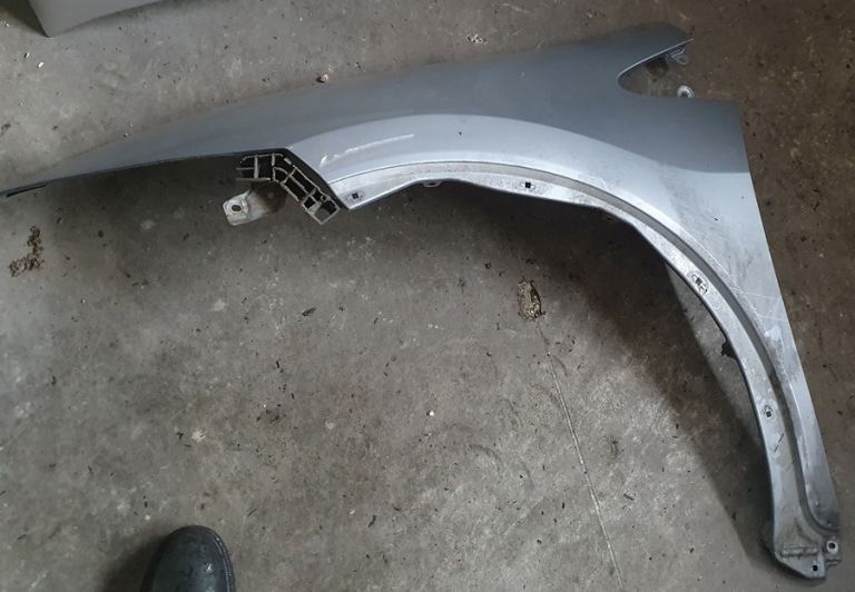 Honda Civic Left Side Front Wing Silver 2006