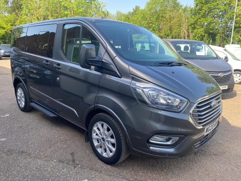 2020 20Reg Ford Tourneo Custom Titanium 2.0TDCi 4 Seater With Wheelchair Access