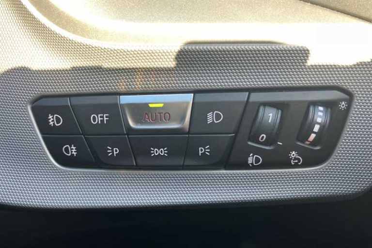 2022 BMW 1 Series 118i [136] SE 5dr [Live Cockpit Professional] HATCHBACK PETROL Manual