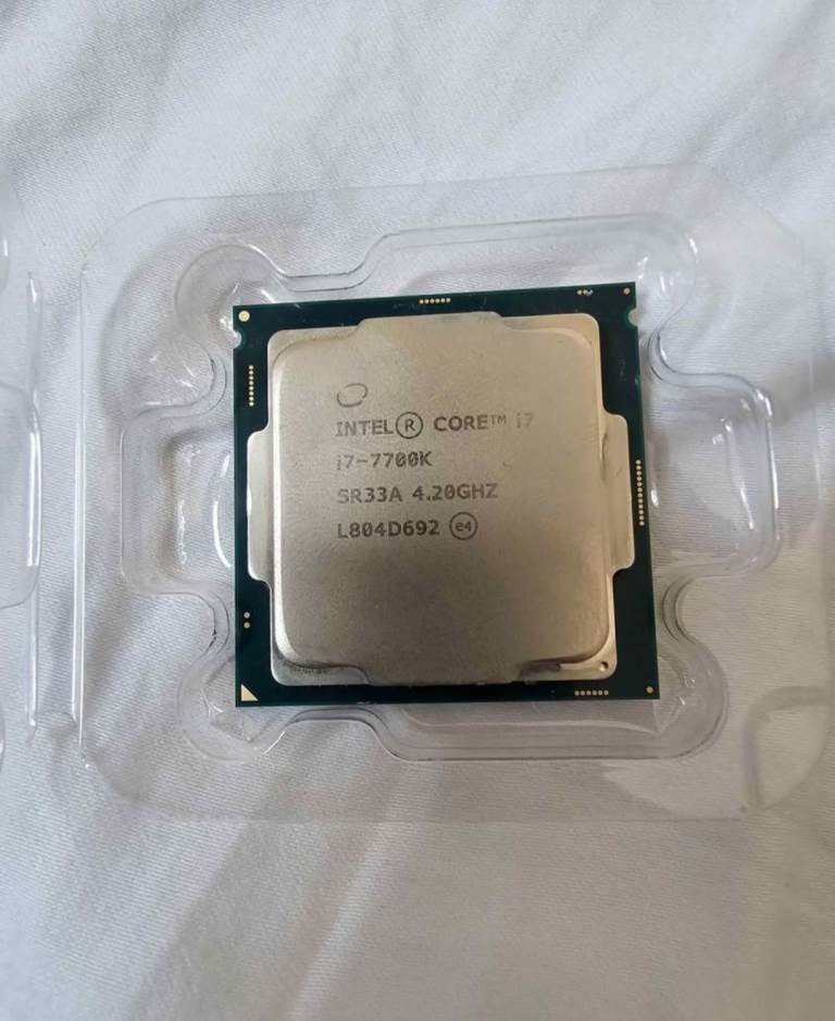 Intel Core i7-7700K Processor – Fully Working 
