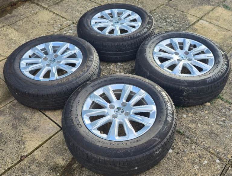 16" OEM VAUXHALL MOKKA MK2 10 SPOKE SILVER WHEELS+TYRES 215/65/16 4x108 PERFECT