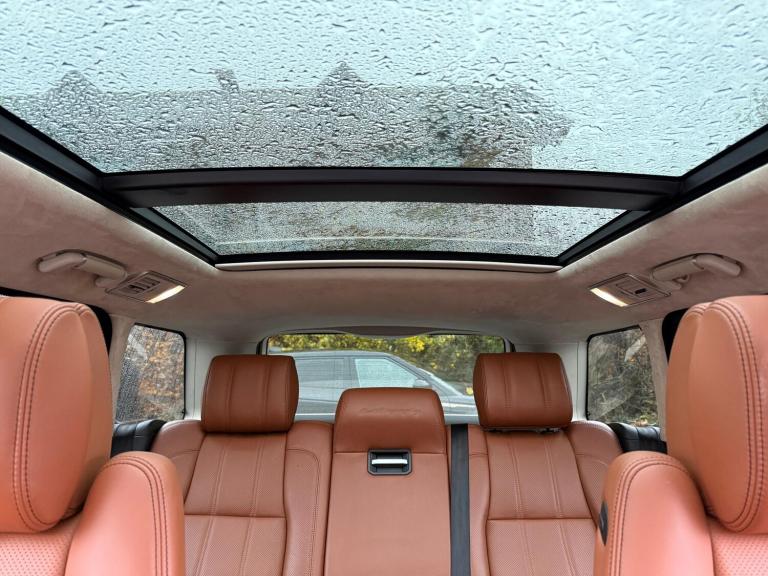 2015 Land Rover Range Rover 4.4 SDV8 Autobiography 4dr Auto ESTATE DIESEL Automatic