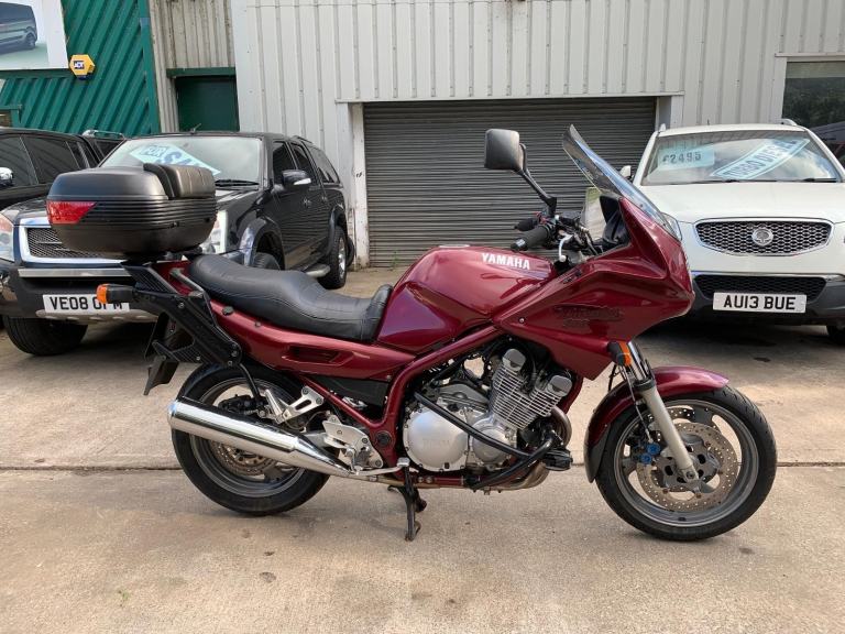 1999 Yamaha XJ900S DIVERSION WITH GIVI TOP BOX & SIDE RACKS (CLASSIC MOTORCYCLE)