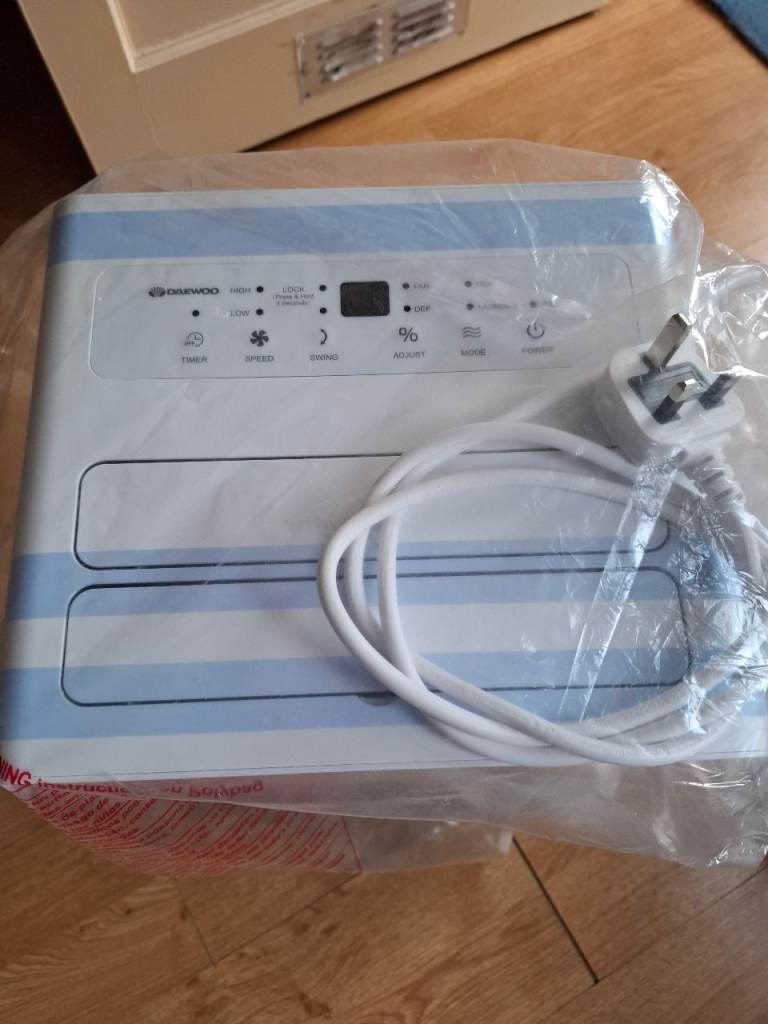 DAEWOO 20L DEHUMIDIFIER