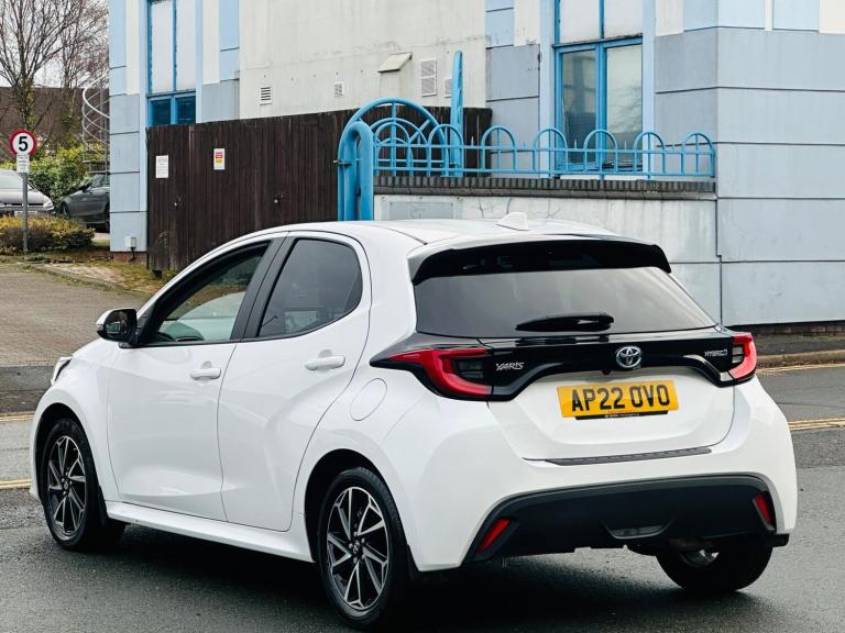 2022 Toyota Yaris 1.5 Hybrid Design 5dr CVT HATCHBACK PETROL/ELECTRIC Automatic