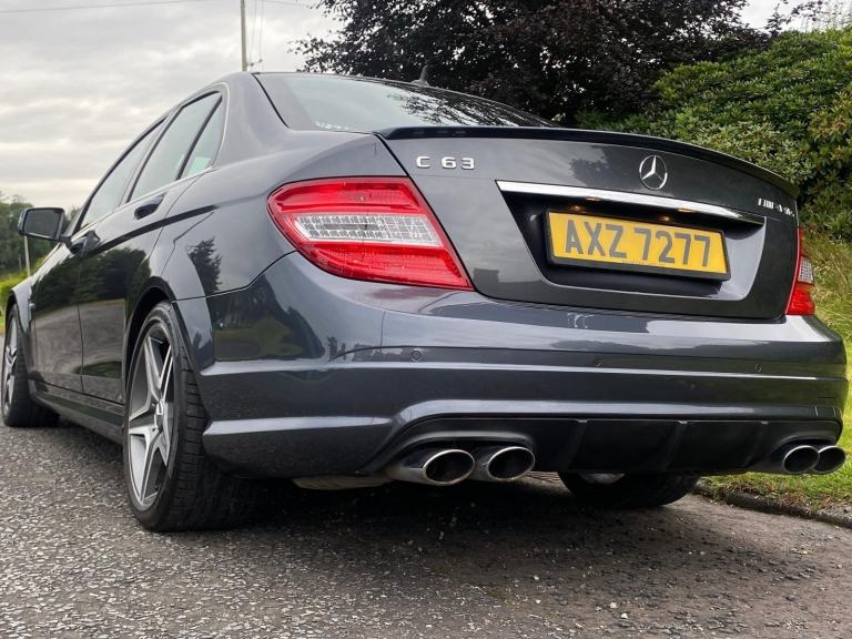 2010 Mercedes-Benz C63 AMG AUTO