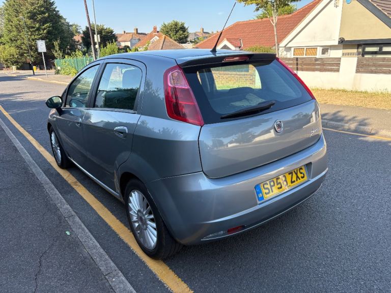 2008 FIAT GRANDE PUNTO 1.4- 75K MILEAGE - MOT : JANUARY 2027 - ECONOMICAL - 5 DOORS