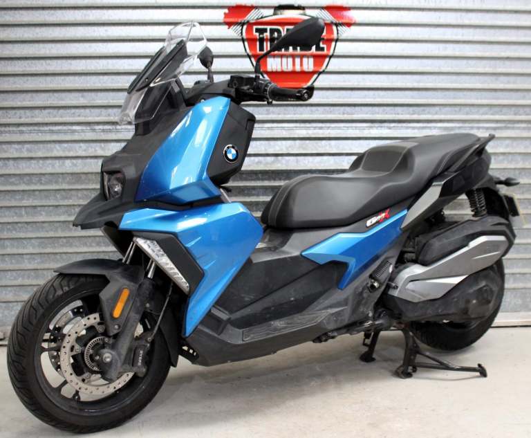 2018 68 BMW C 400 X SE C400X MAXI SCOOTER TRADE SALE 14K NEW MOT TFT SCREEN BLUE