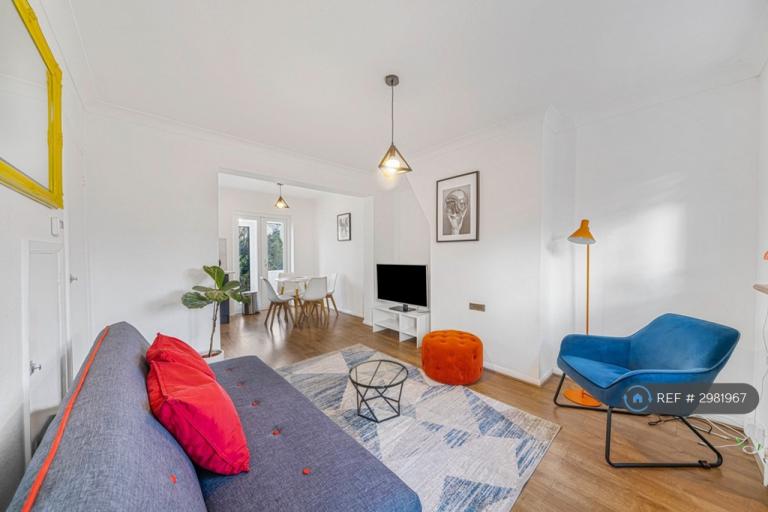 2 bedroom house in Yewdale Close, Bromley, BR1 (2 bed) (#2981967)