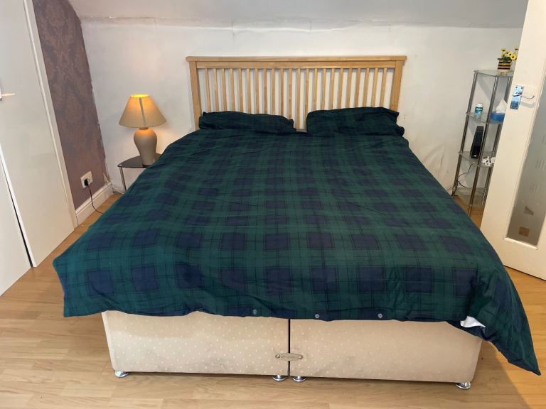 Room / flat for short term