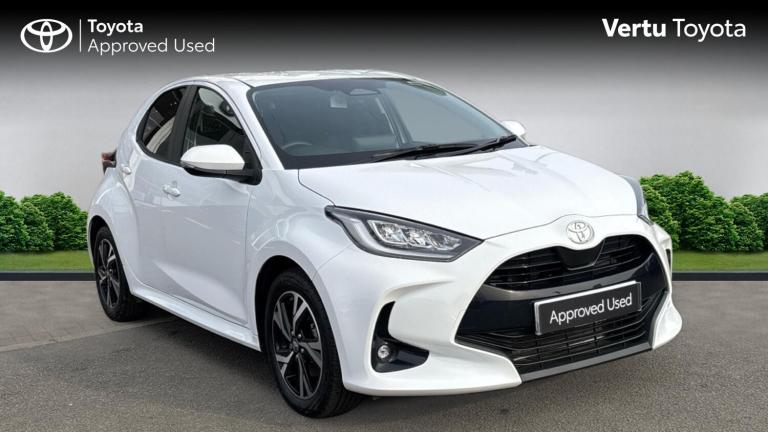 2025 Toyota Yaris 1.5 Hybrid Design 5dr CVT HATCHBACK PETROL/ELECTRIC Automatic