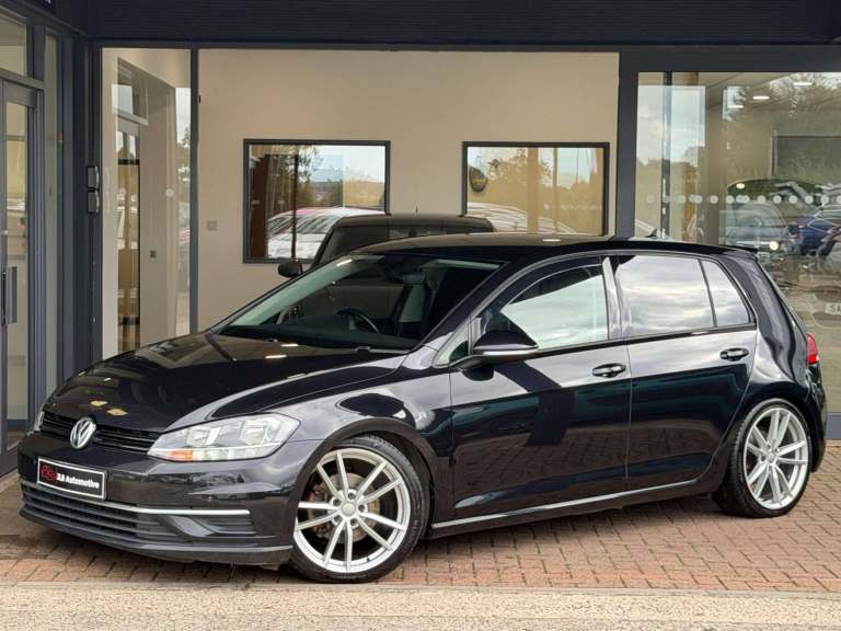 2017 Volkswagen Golf 2.0 TDI SE [Nav] 5dr HATCHBACK DIESEL Manual