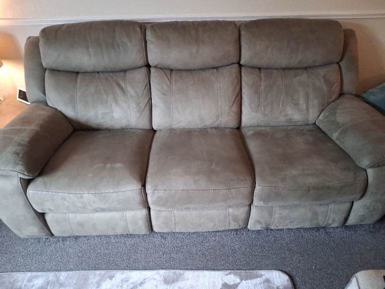 3 seater recliner sofa 