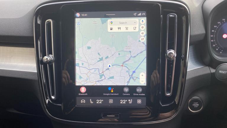 2025 Volvo XC40 2.0 B3P Plus Dark 5dr Auto Petrol Estate Estate Petrol Automatic