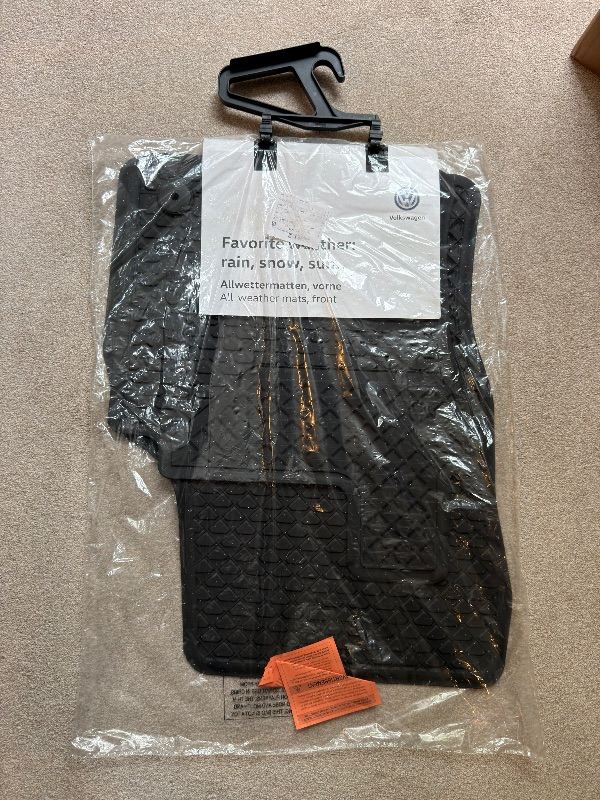 Genuine VW Golf Mk7 Mk7.5 All Weather Car Mats (Front Set) *BRAND NEW*