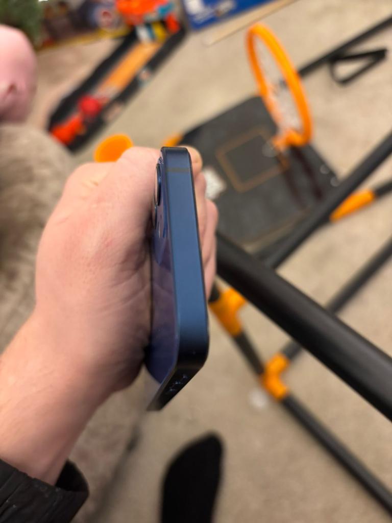 Apple I phone 12 mini 