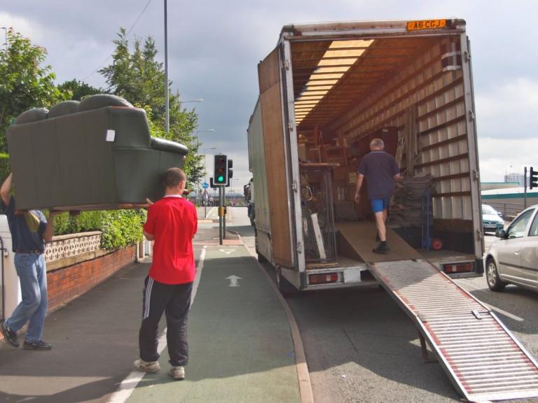 LOCAL REMOVAL COMPANY LONDON | HOUSE REMOVALS, PACKING, MOVING SERVICES AND DELIVERIES 