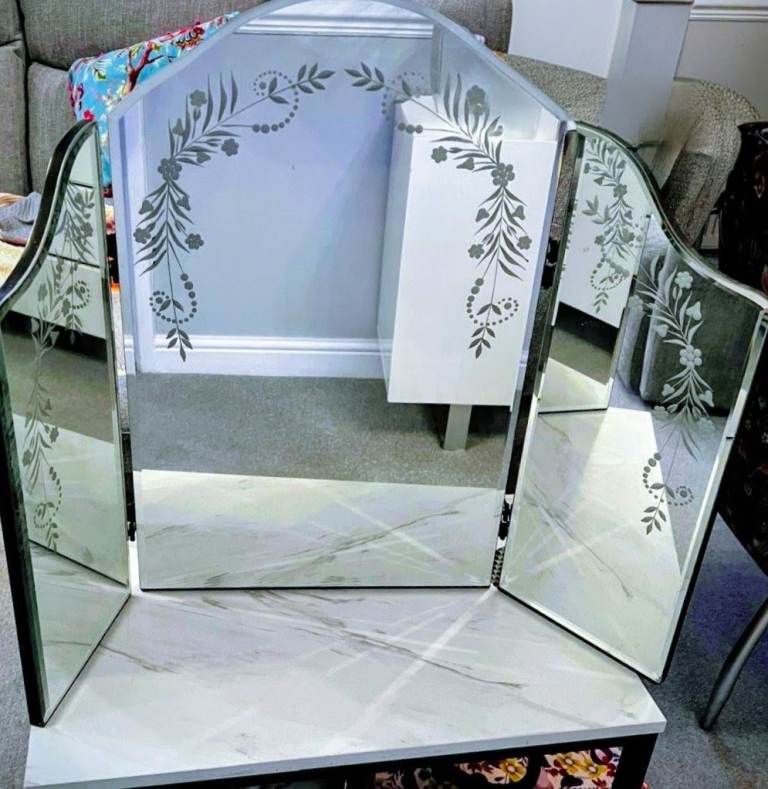 Laura Ashley Triple Mirror