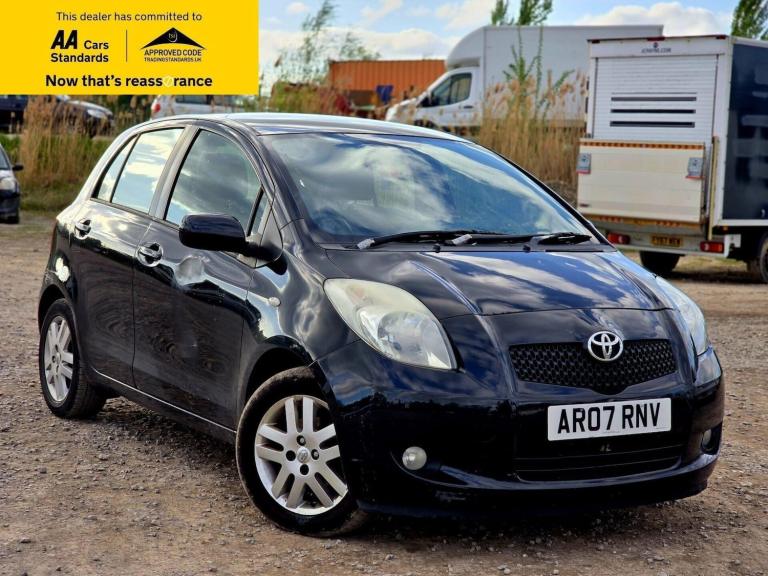 2007 Toyota Yaris 1.3 VVT-i TR Hatchback 5dr Petrol Manual (141 g/km, 85 bhp) Hatchback Petrol Ma...