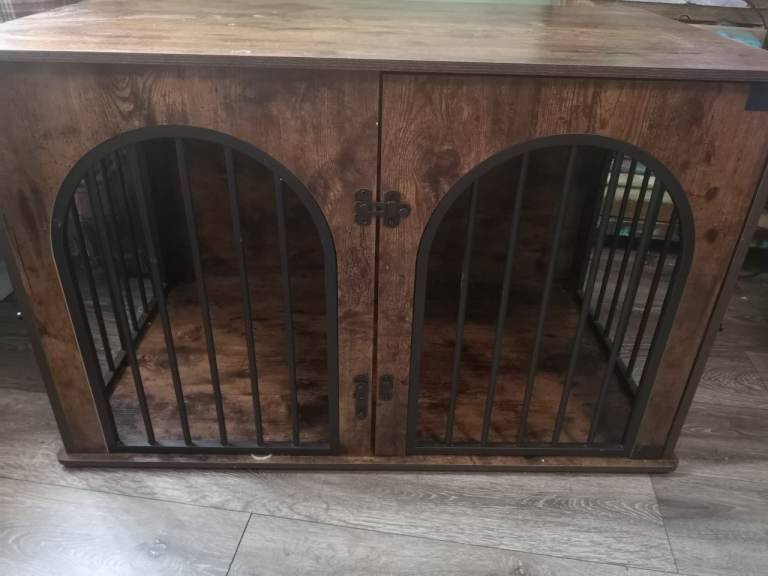 Dog kennel sideboard 