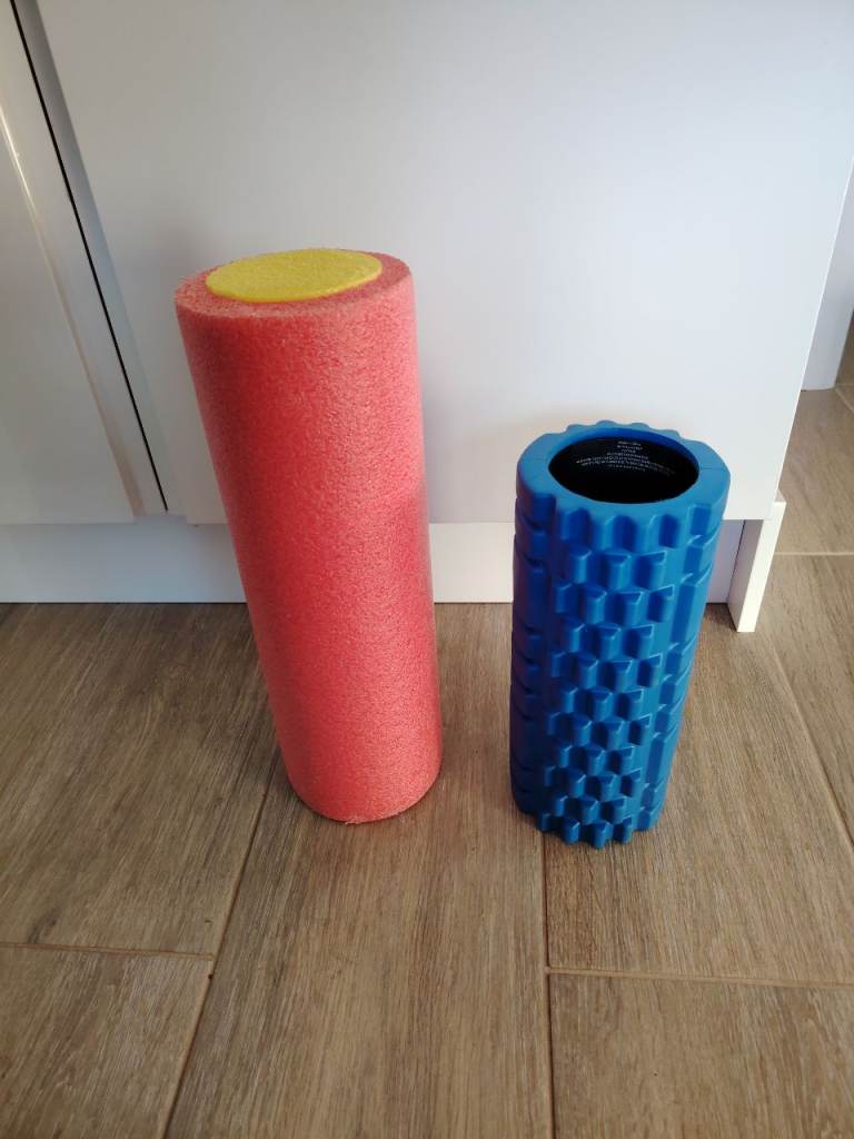 Exercise foam roller massage stretching