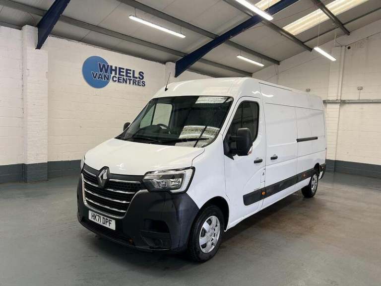 2021 Renault Master LM35dCi 135 Business+ Medium Roof Van PANEL VAN DIESEL Manual