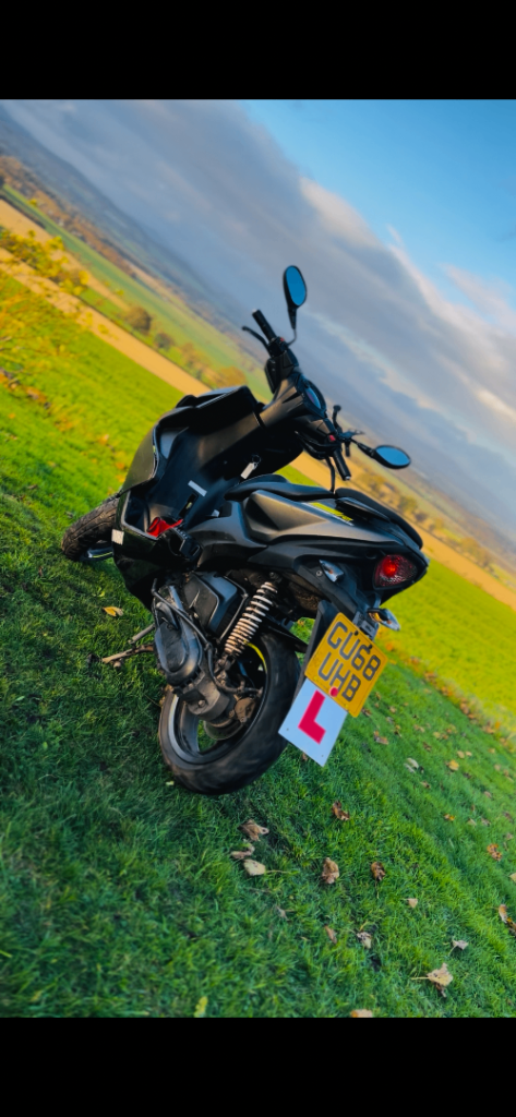 Yamaha, AEROX, 2018, 49 (cc)