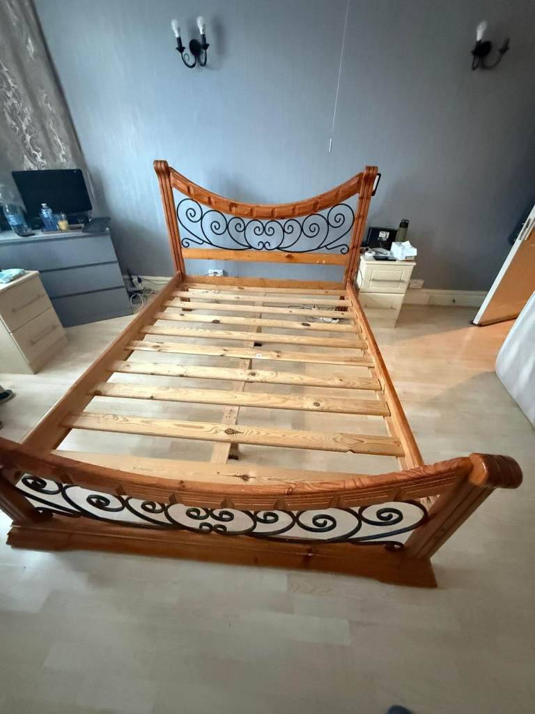 King Size Wooden bed frame & mattress